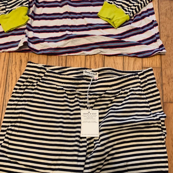 Gravel and Gold Striped Lounge Set - Picture 3 of 5